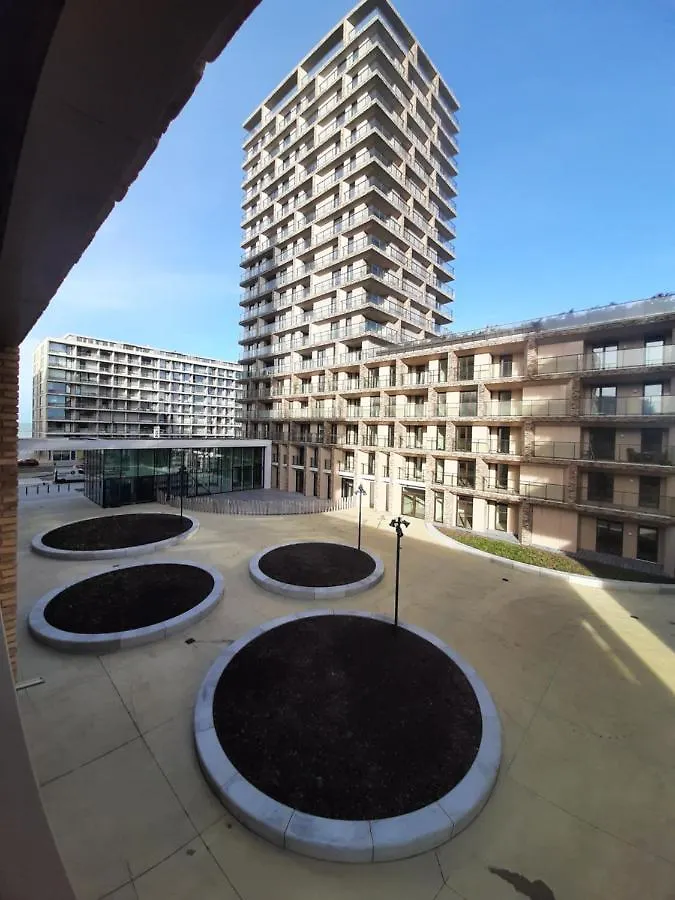 Bartine - Modern And Spacious Flat Near The Sea, Free Parking Space Oostende Appartement