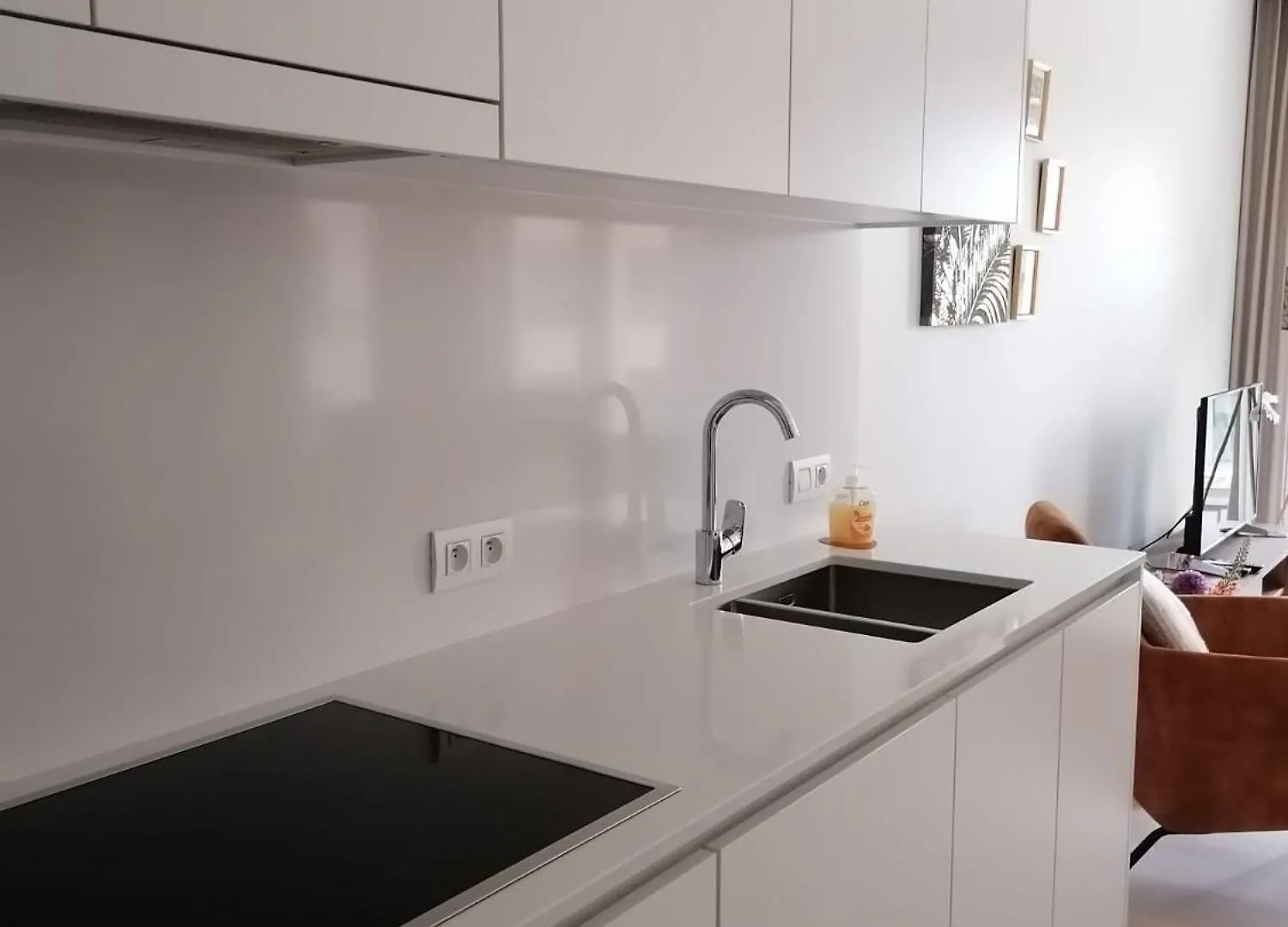 Appartement Bartine - Modern And Spacious Flat Near The Sea, Free Parking Space Oostende